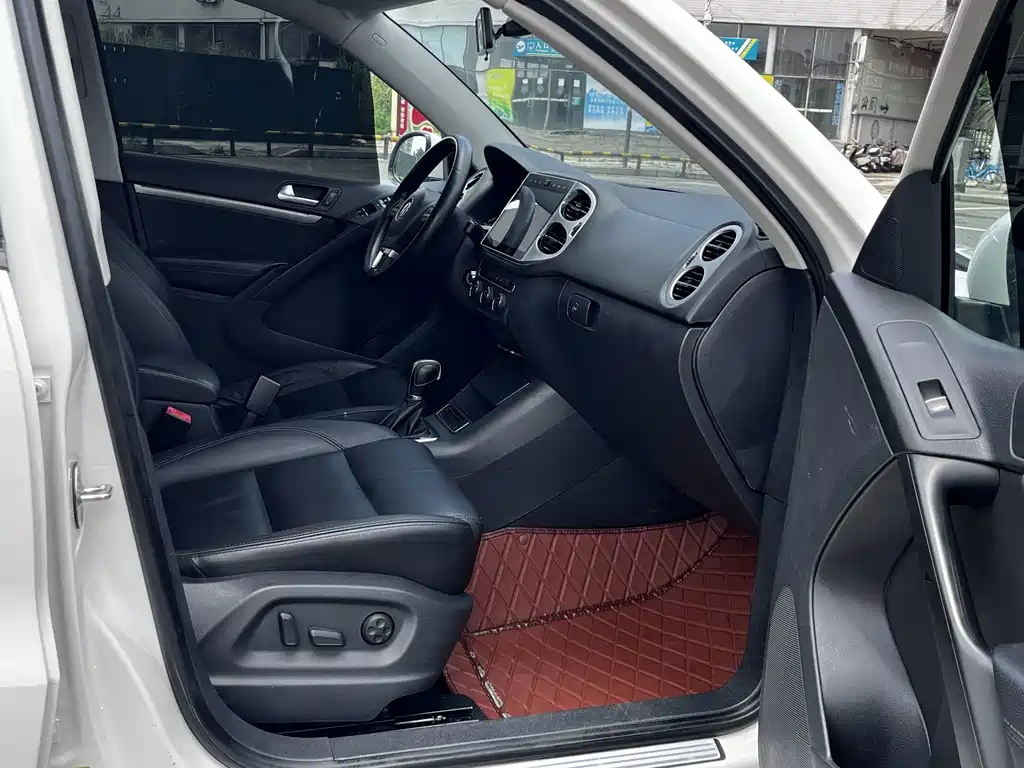 Volkswagen Tiguan — миниатюра 15