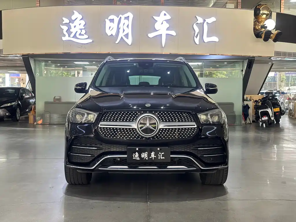 Mercedes-Benz GLE (Import) — миниатюра 2