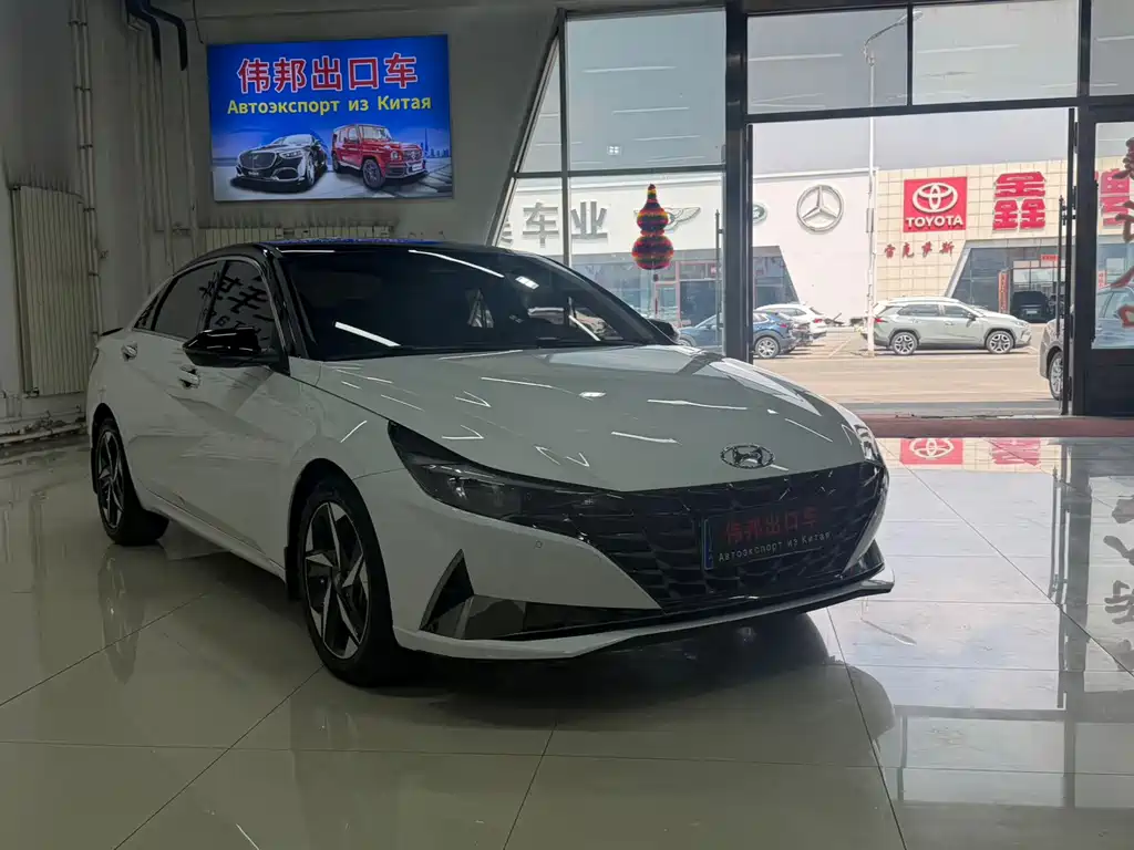 Hyundai Elantra — миниатюра 3