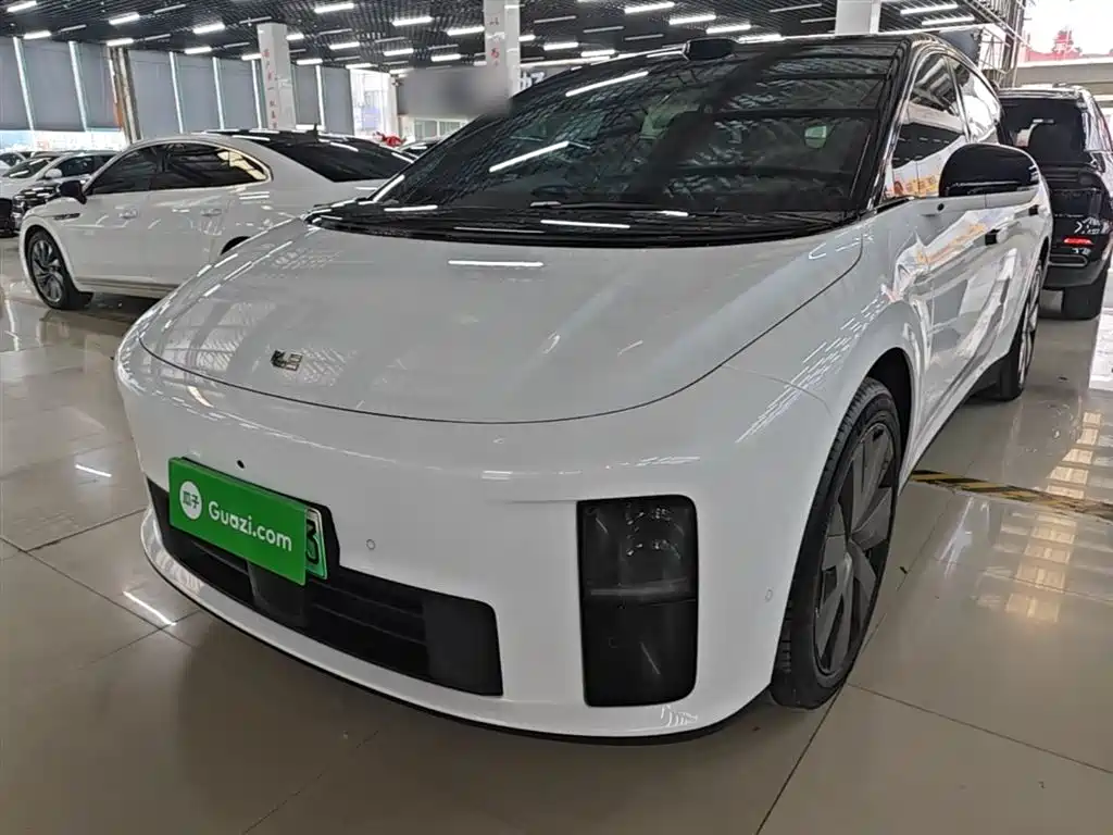 Li Auto 理想i6 2025