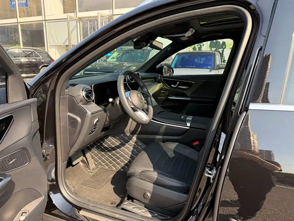 Mercedes-Benz GLC — миниатюра 6