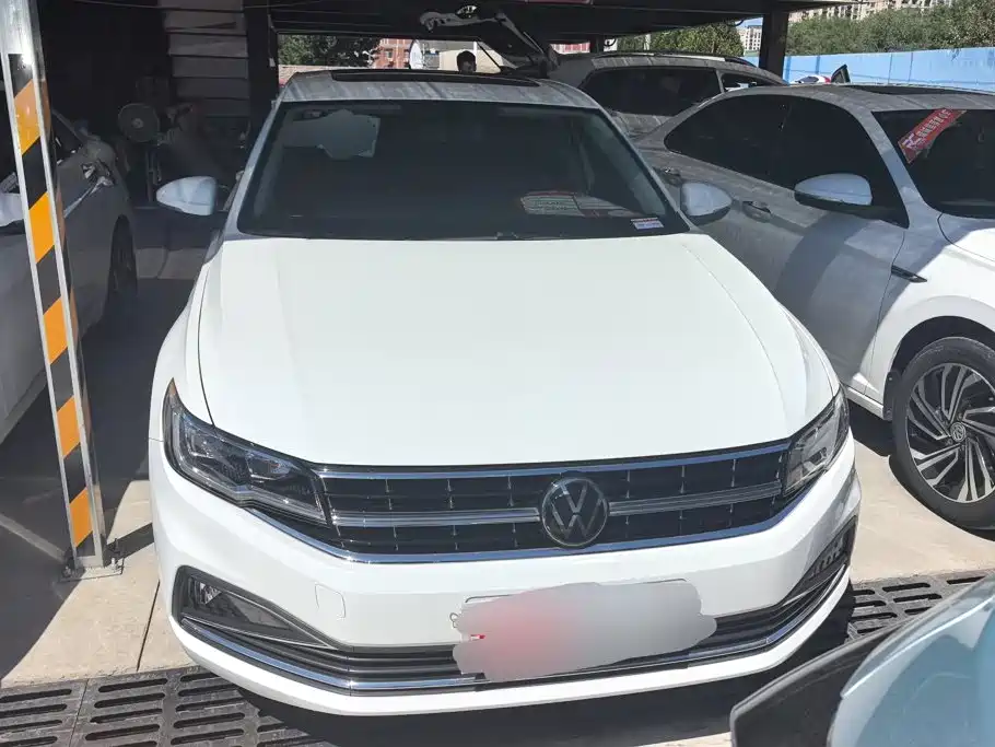Volkswagen Bora — миниатюра 2