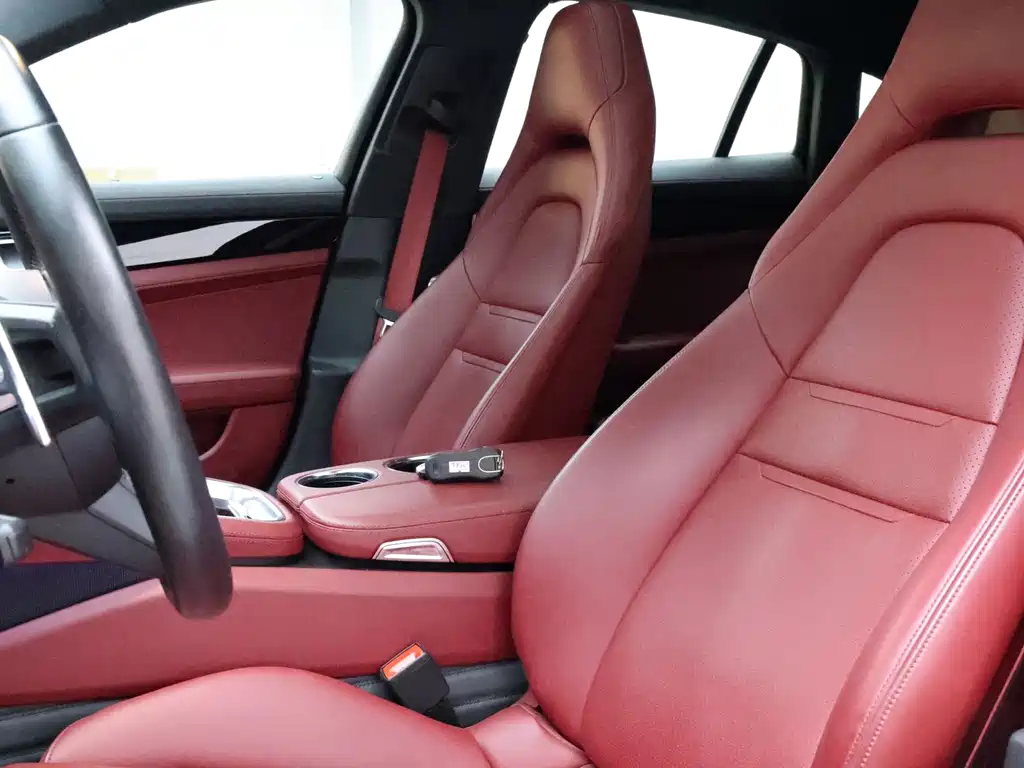 Porsche Panamera Hybrid — миниатюра 10