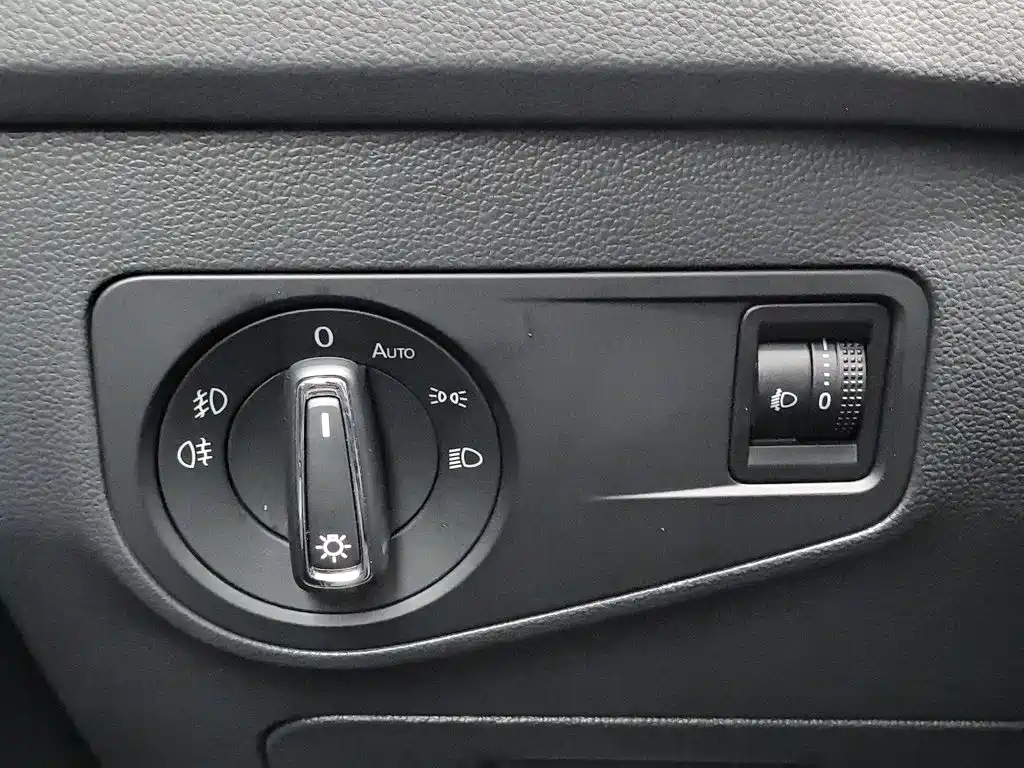 Volkswagen Tiguan L — миниатюра 21