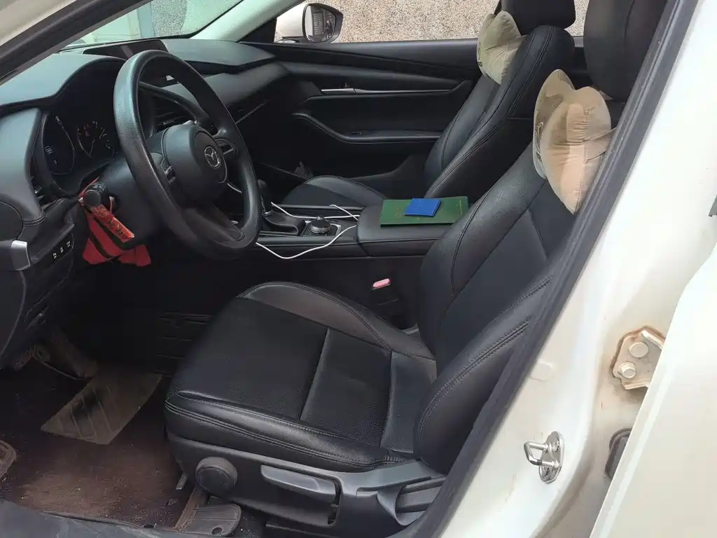 Mazda 3 Axela — миниатюра 17