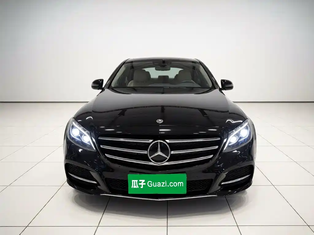 Mercedes-Benz R-Class — миниатюра 2