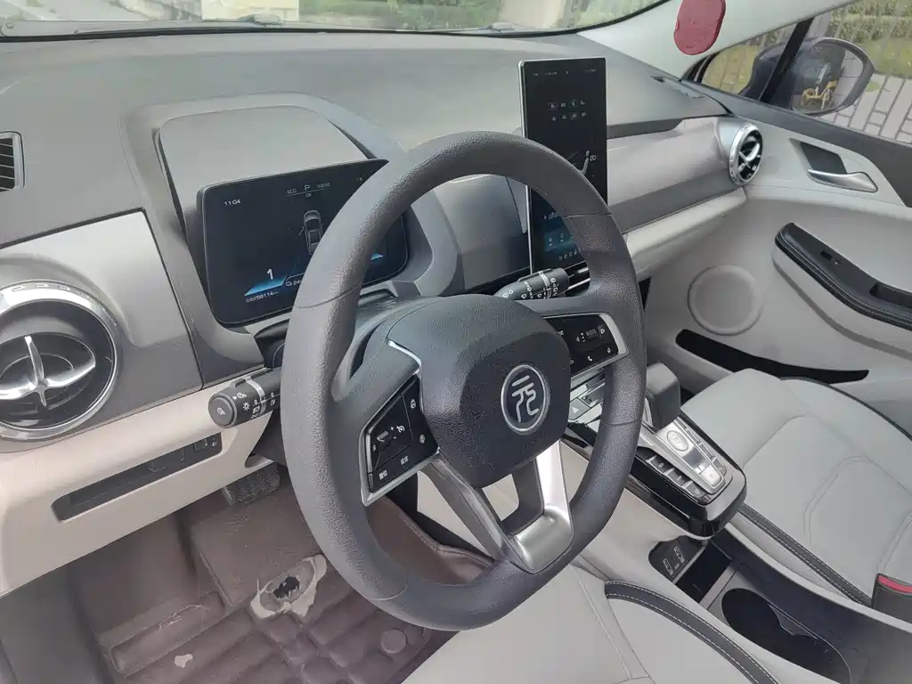 BYD Yuan Pro — миниатюра 9