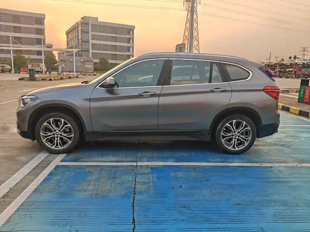 BMW X1 — миниатюра 3