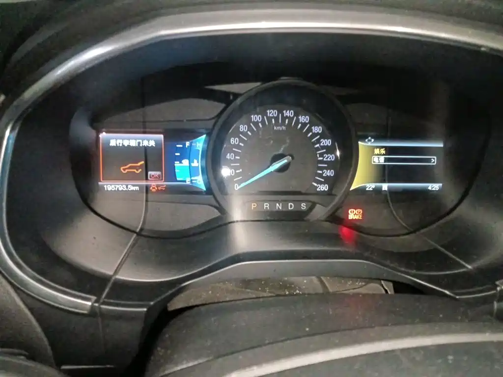 Ford Edge — миниатюра 7