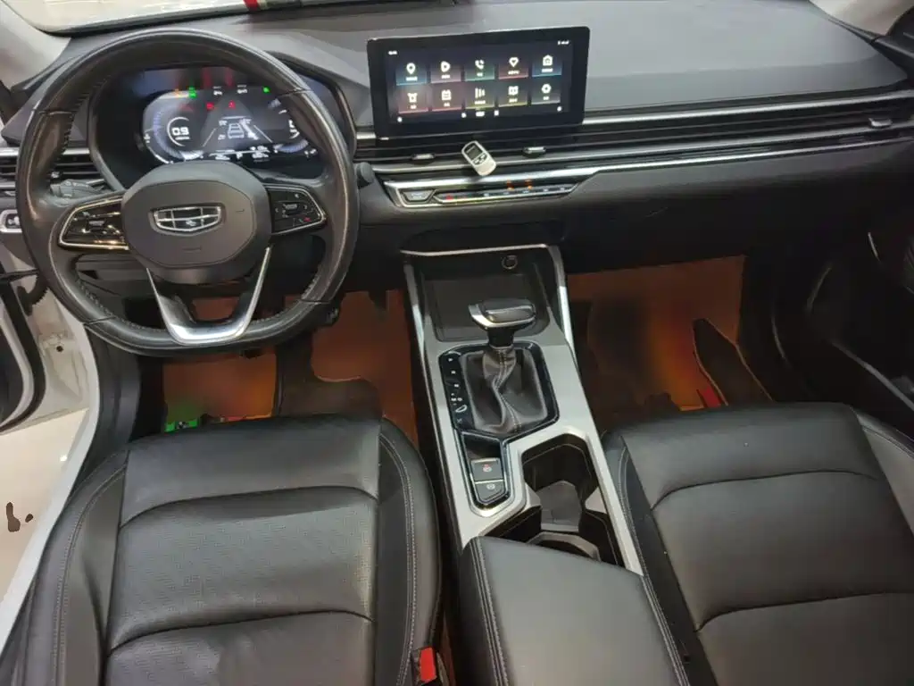 Geely Emgrand — миниатюра 10