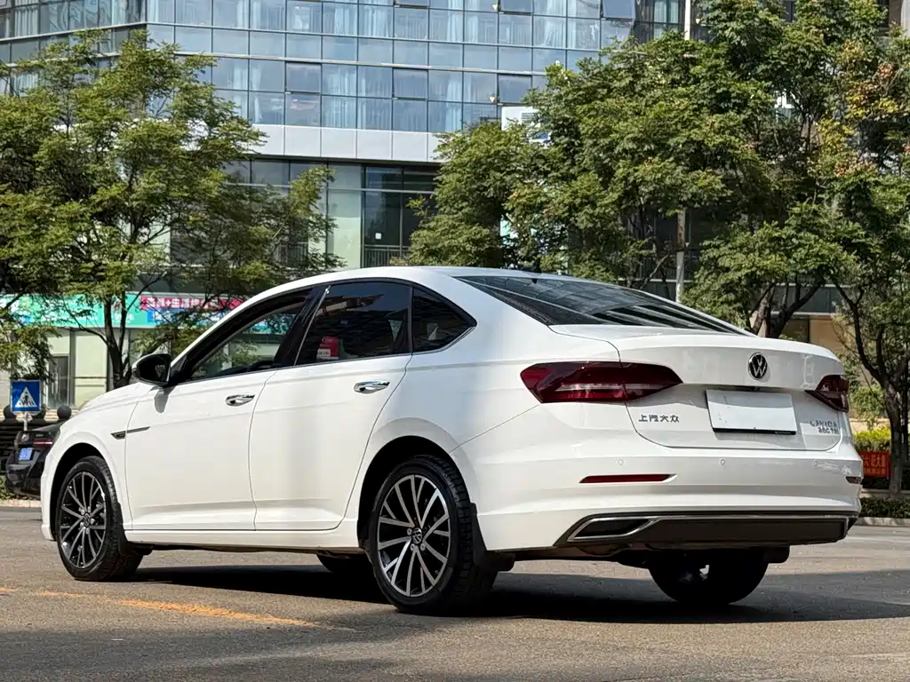 Volkswagen Lavida — миниатюра 7