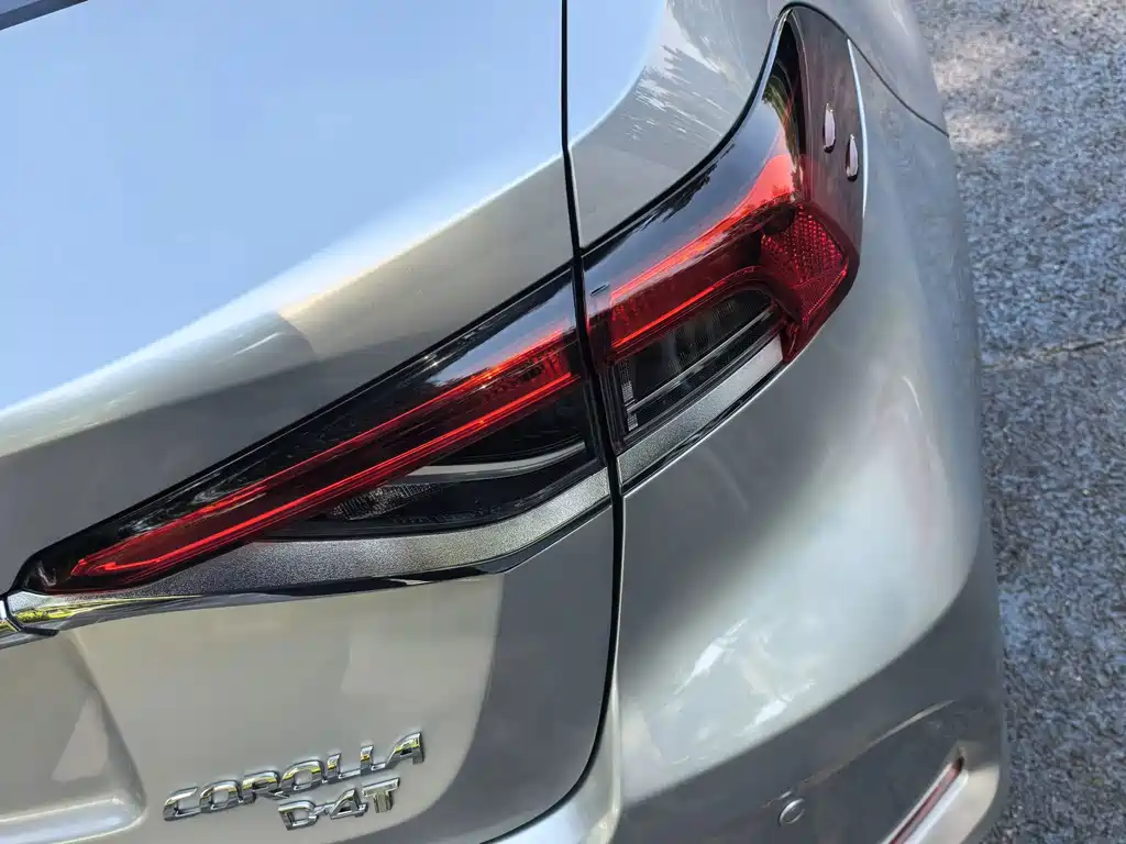 Toyota Corolla — миниатюра 19
