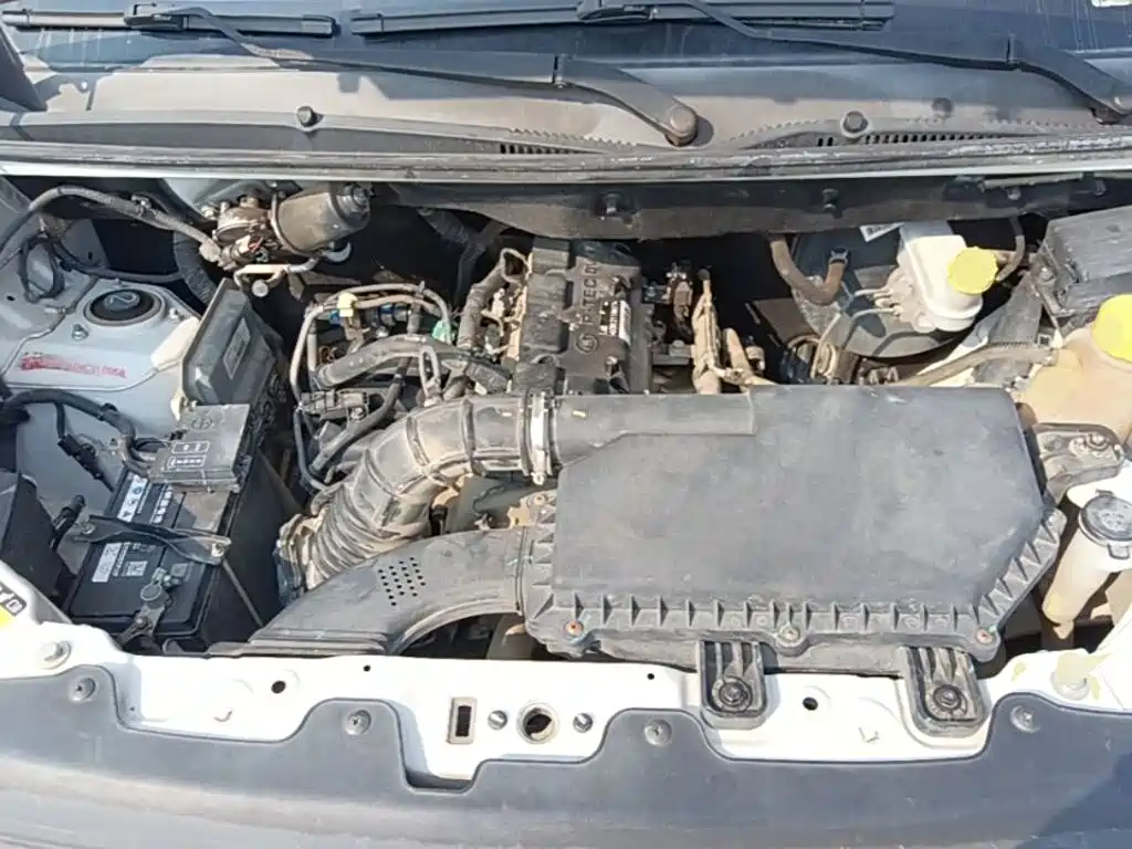 Wuling Hongguang V — миниатюра 20