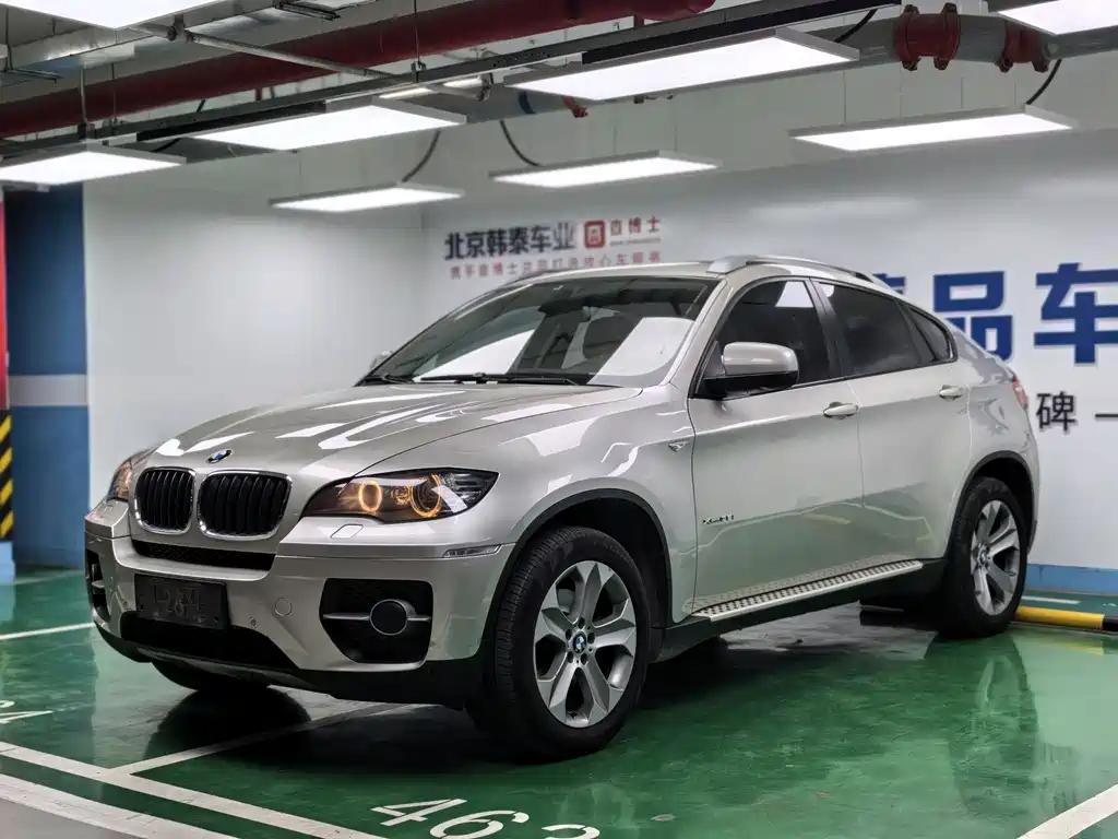 BMW X6 2011