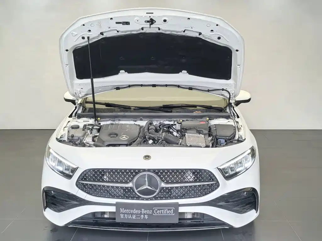 Mercedes-Benz A-Class — миниатюра 3