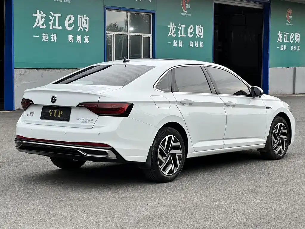 Volkswagen Sagitar — миниатюра 2