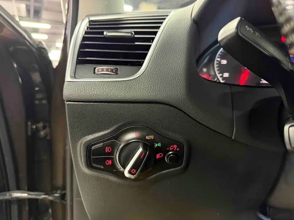 Audi Q5 — миниатюра 8