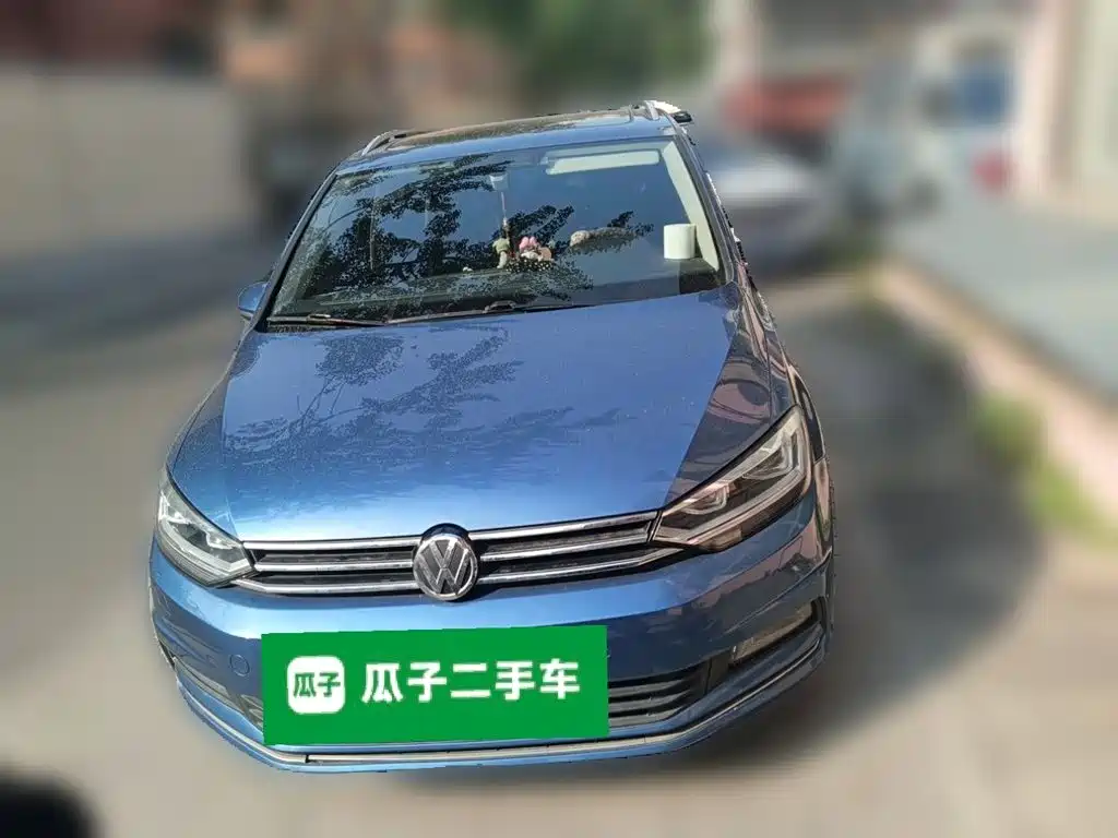 Volkswagen Touran — миниатюра 23