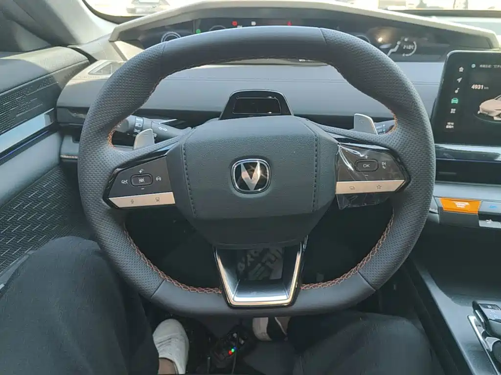 Changan UNI-V — миниатюра 11