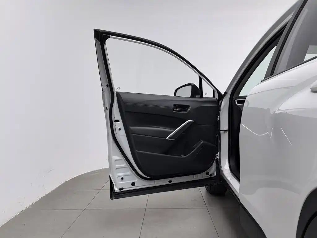 Toyota Frontlander — миниатюра 8