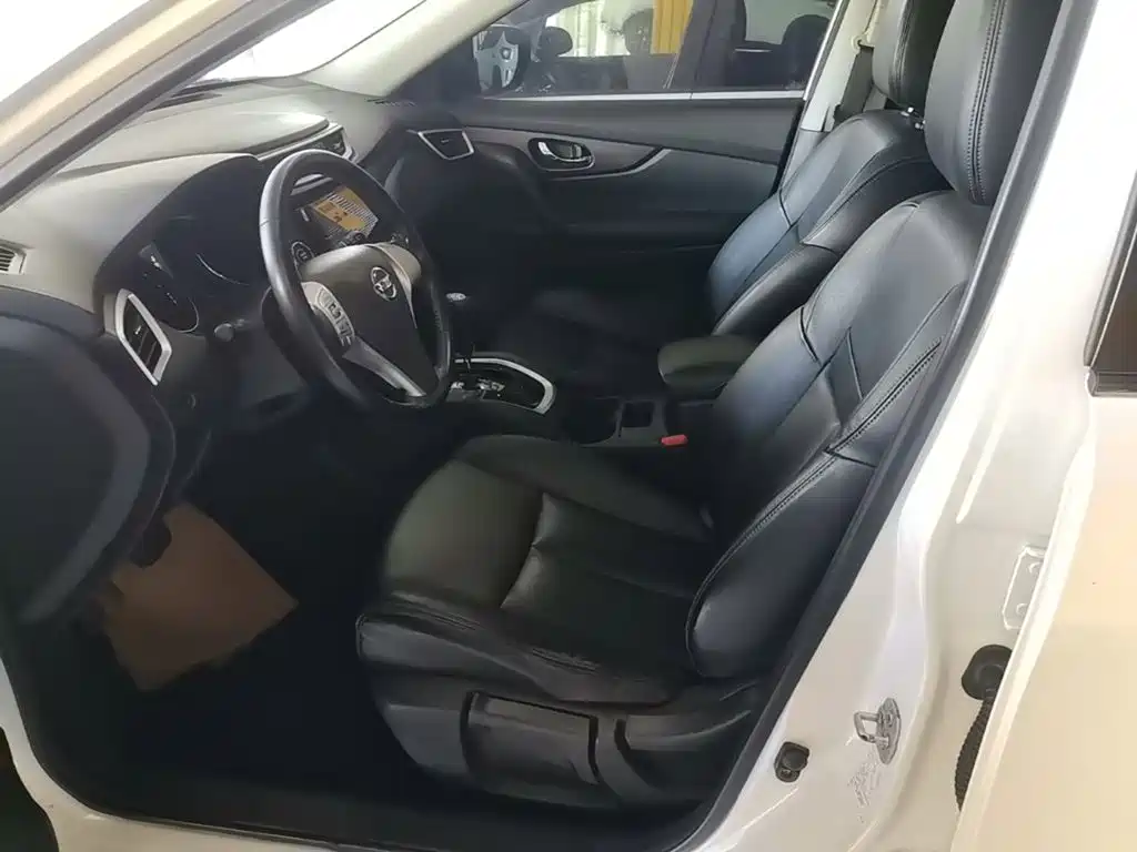 Nissan X-Trail — миниатюра 15
