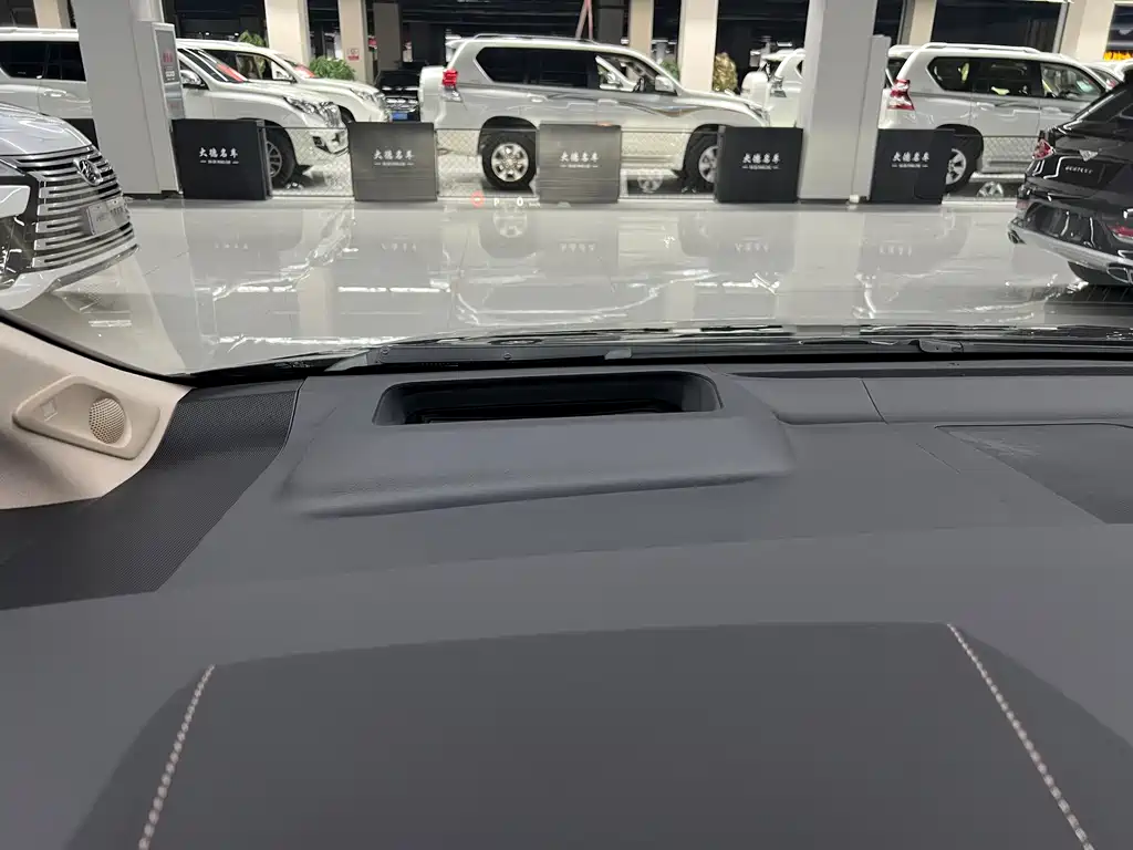 Toyota Vellfire — фотографии объявления, Фото 24