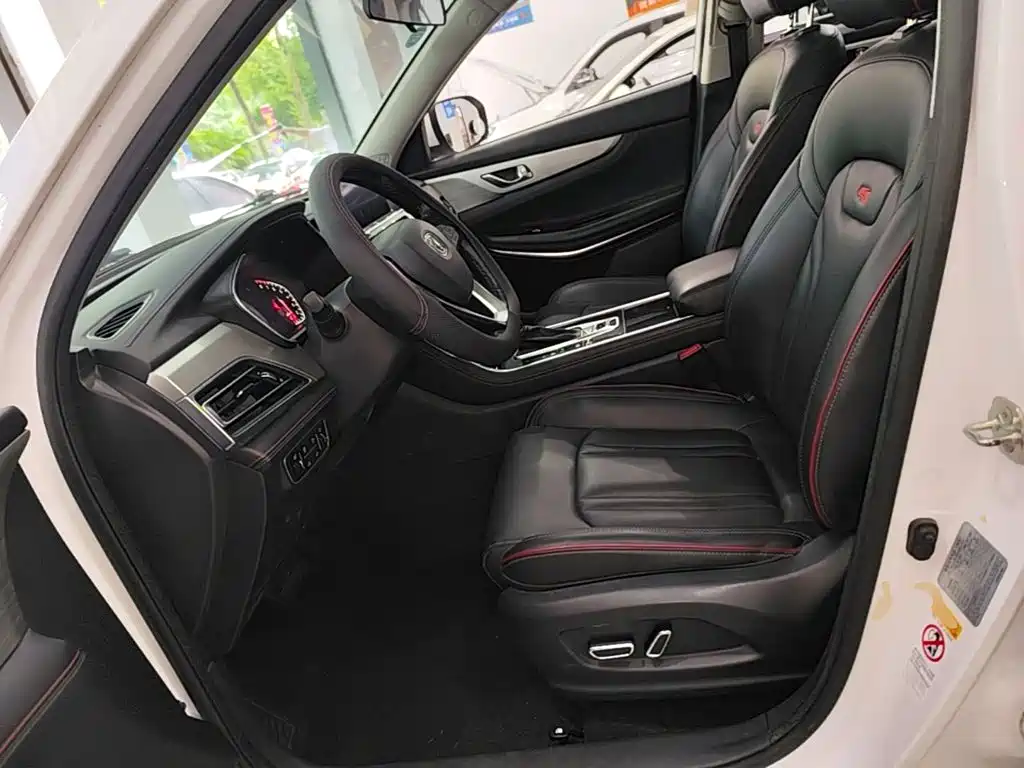 Changan CS75 — миниатюра 15