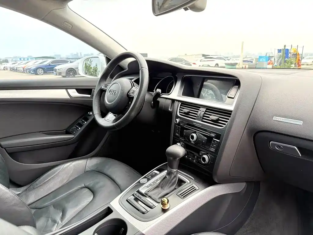 Audi A5 (Import) — миниатюра 7