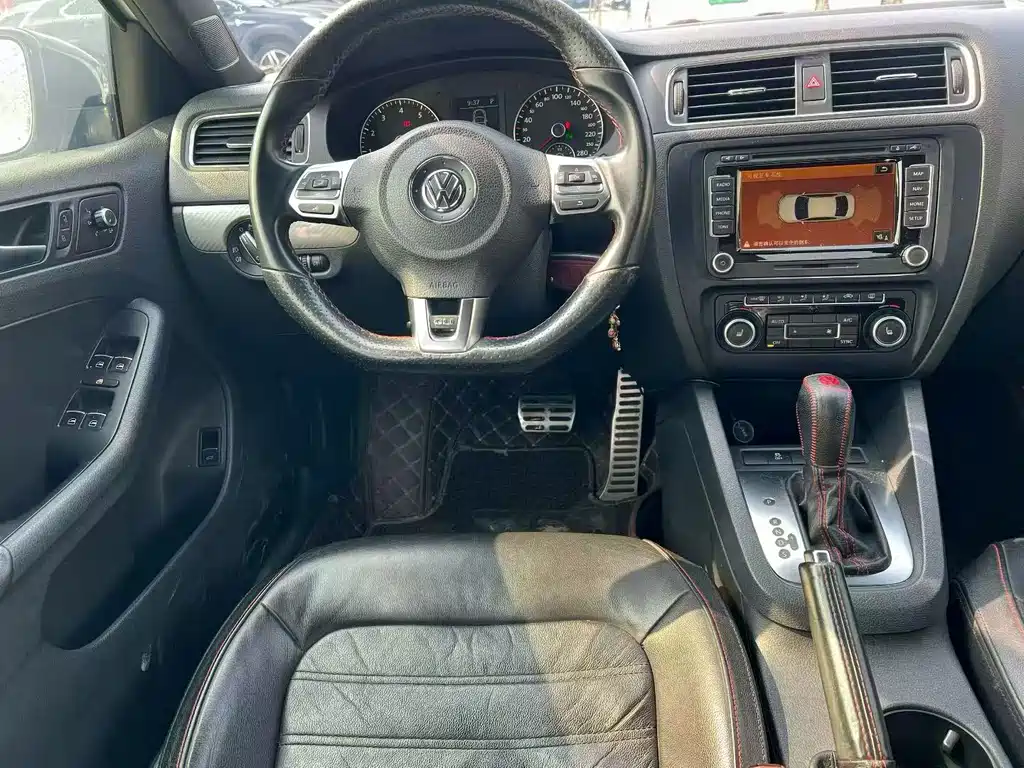 Volkswagen Sagitar — миниатюра 5