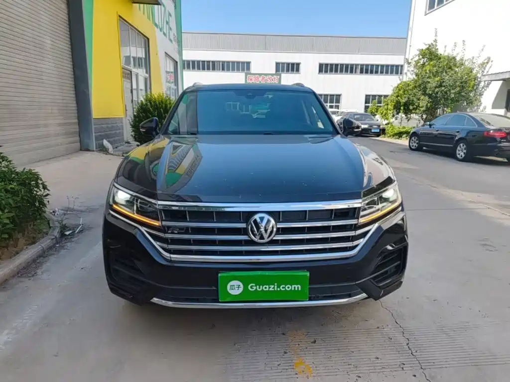 Volkswagen Touareg — миниатюра 3