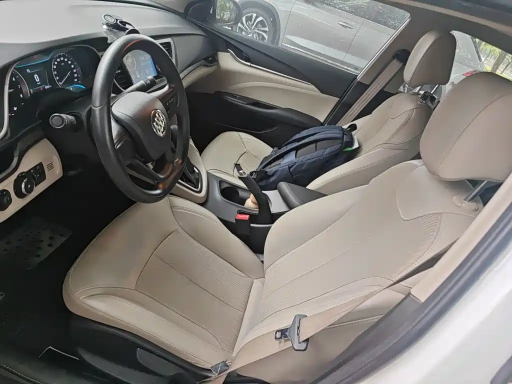 Buick Excelle — миниатюра 12
