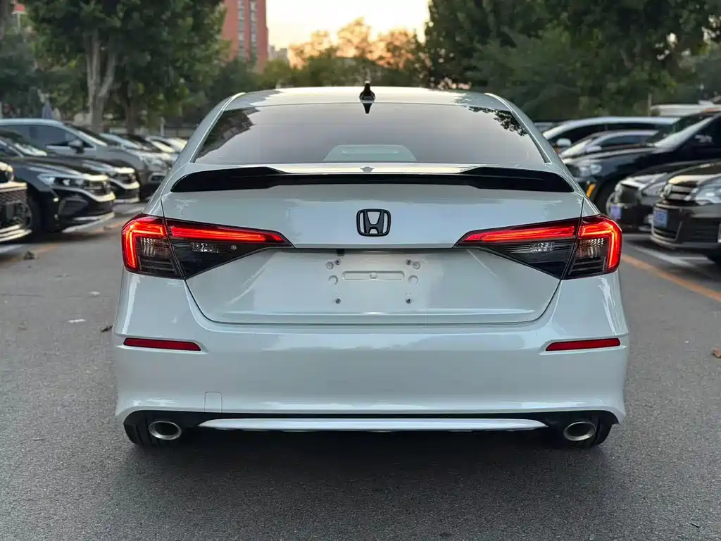 Honda Civic — миниатюра 6