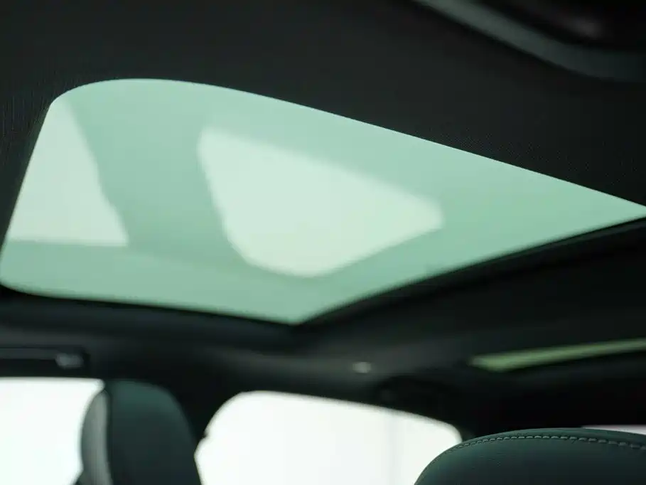 Audi A6L — миниатюра 11