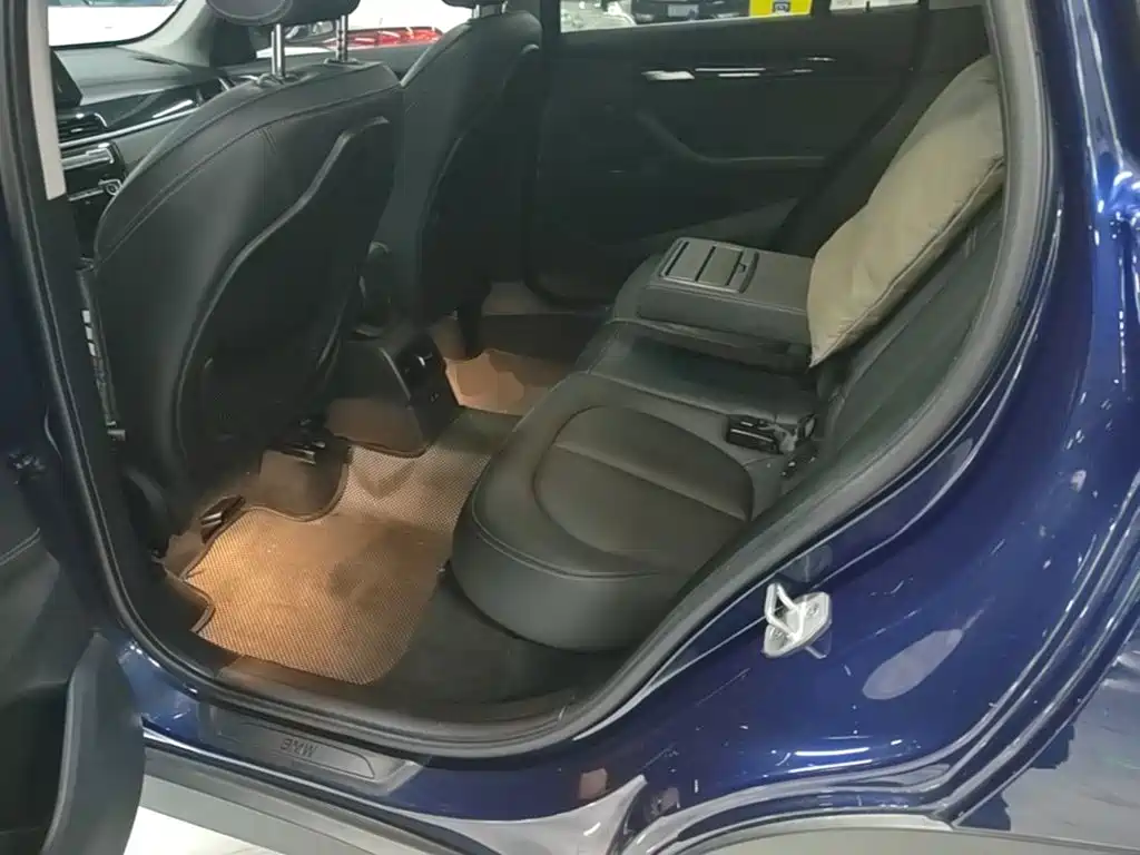 BMW X1 — миниатюра 17