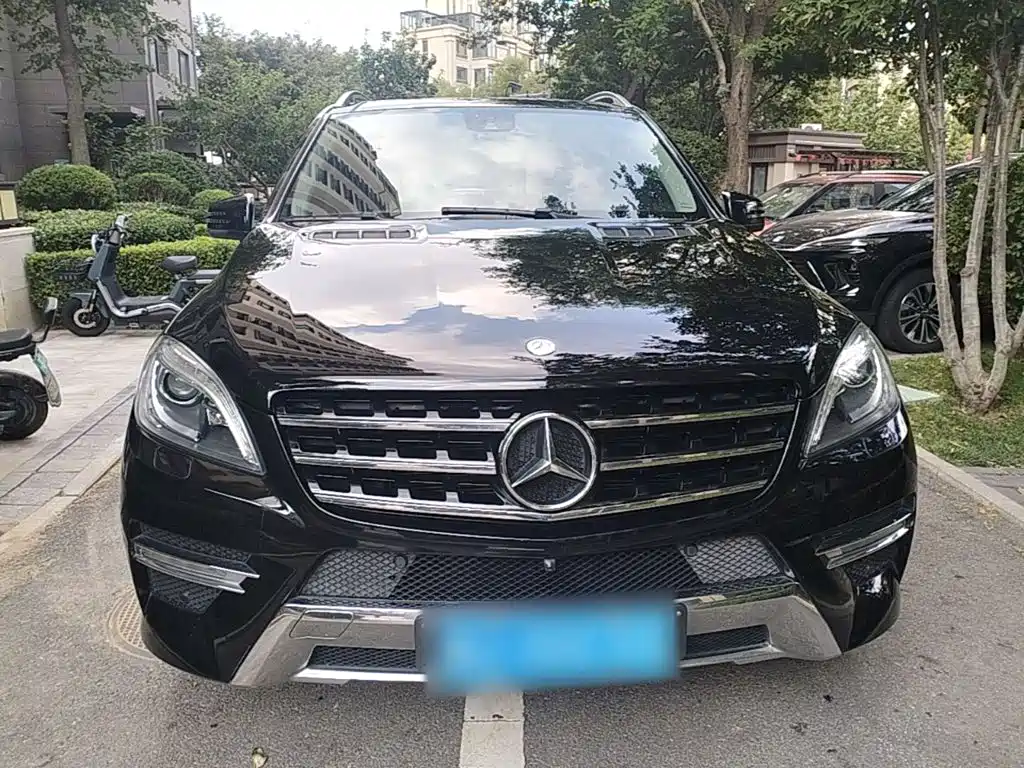 Mercedes-Benz M-Class — миниатюра 3
