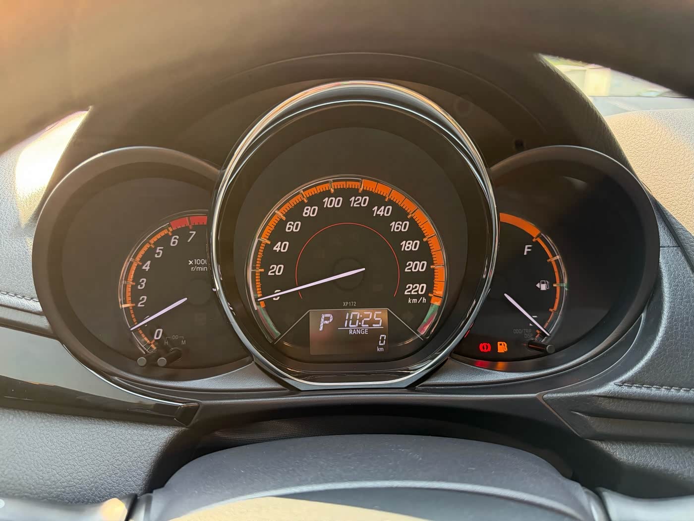 Toyota YARiS L Zhi Xuan 1.5 л 2021 г. Белый, пробег 43000 км