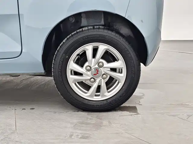 Wuling MINIEV — миниатюра 7