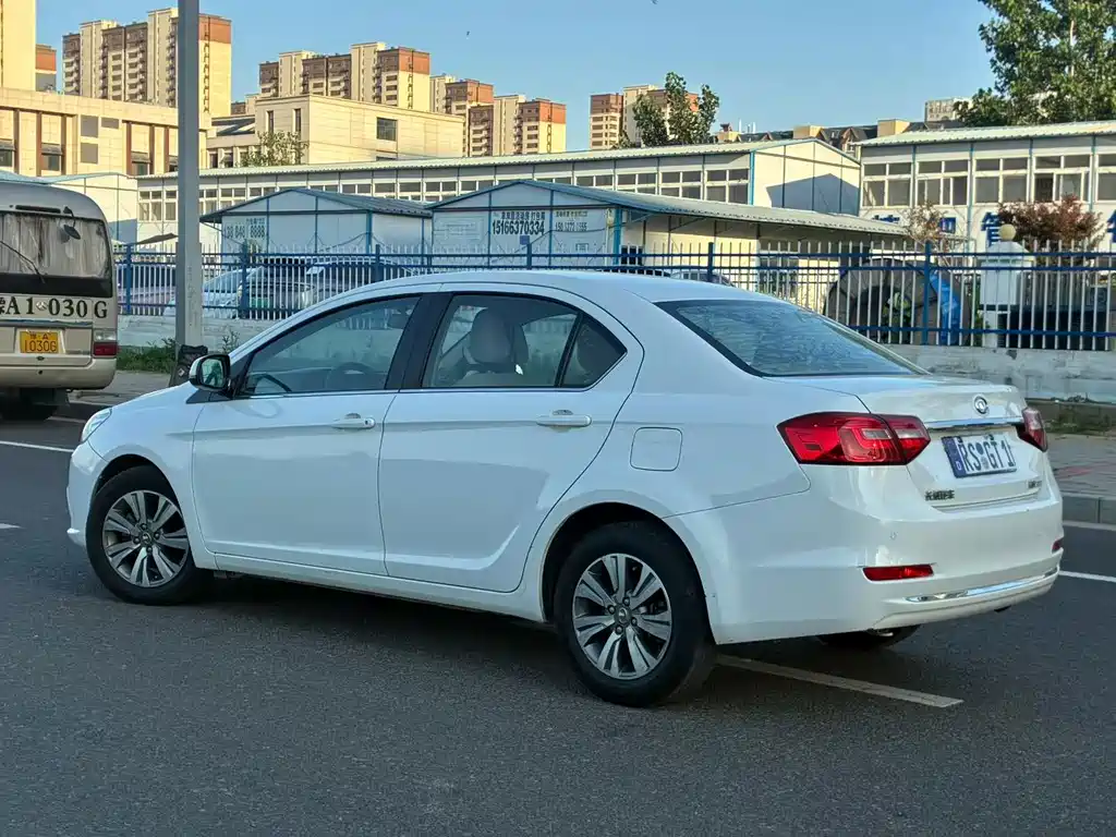 Great Wall Great Wall C30 — миниатюра 9