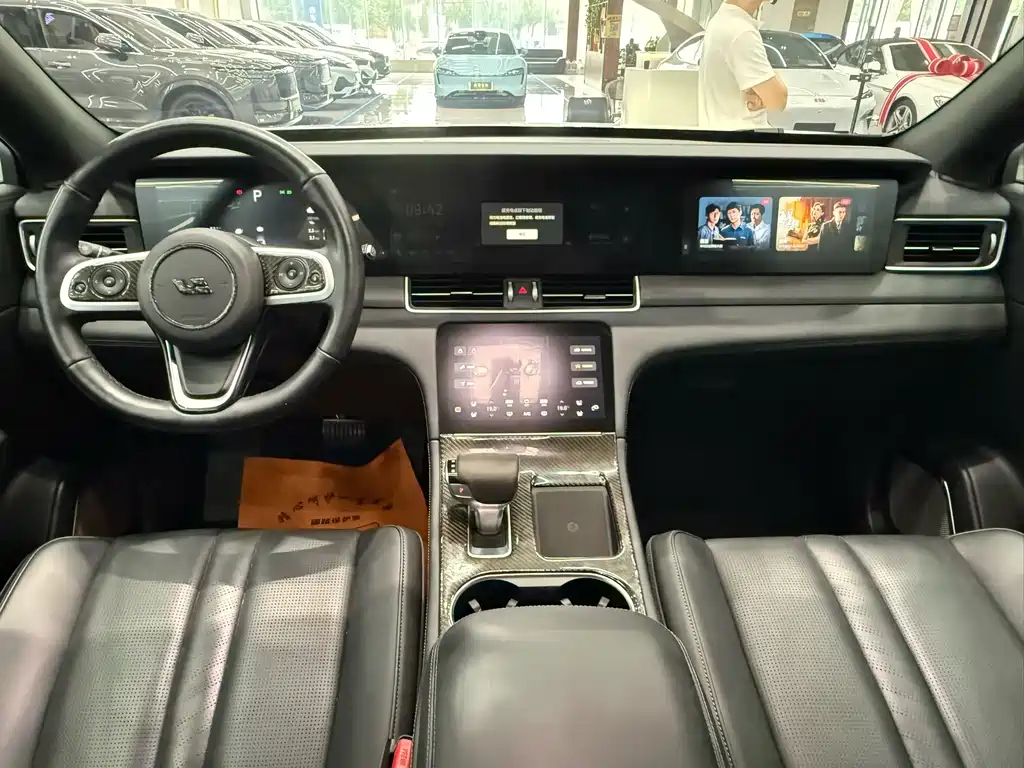 Li Auto Li ONE — миниатюра 9