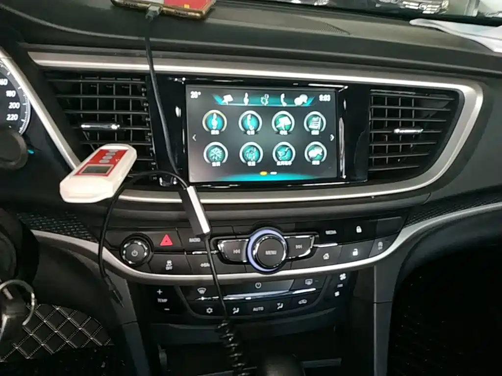 Buick Excelle — миниатюра 13