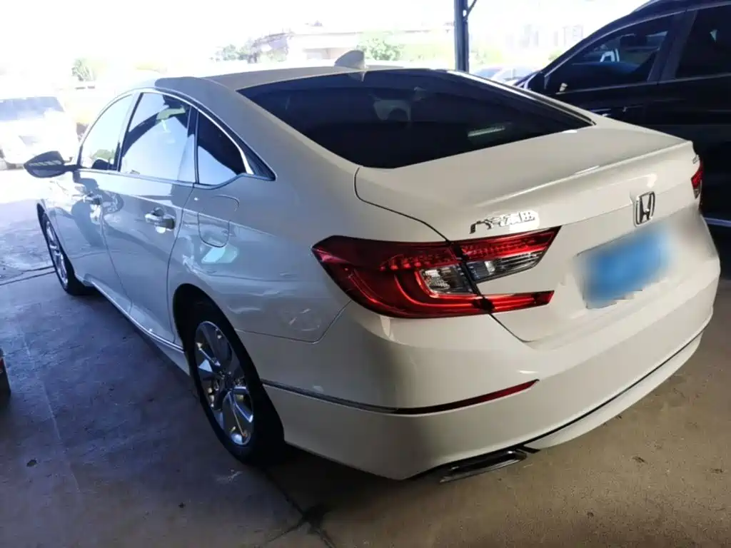Honda Accord — миниатюра 5