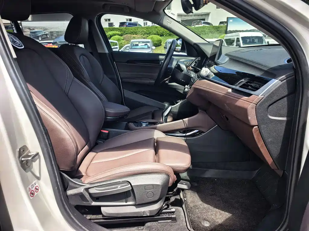 BMW X2 — миниатюра 8