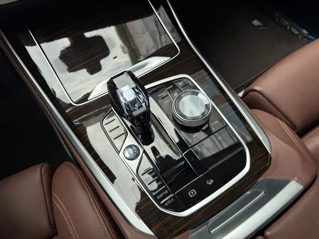 BMW X5 (Import) — миниатюра 9