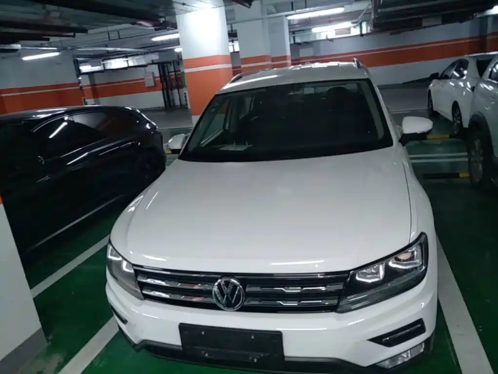Volkswagen Tiguan L — миниатюра 3