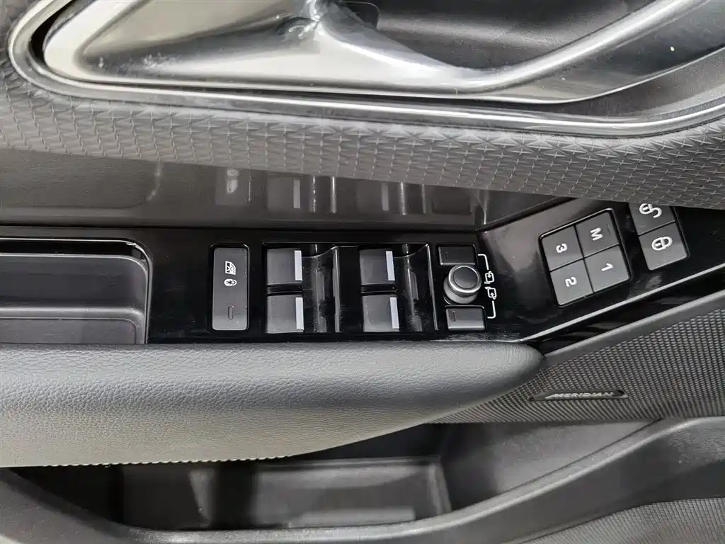 LAND ROVER RANGE ROVER STAR PULSE