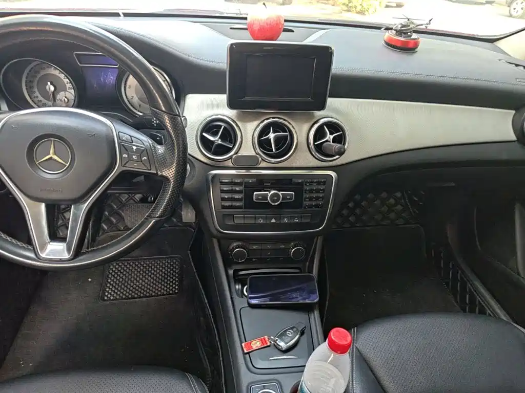 Mercedes-Benz GLA — миниатюра 13