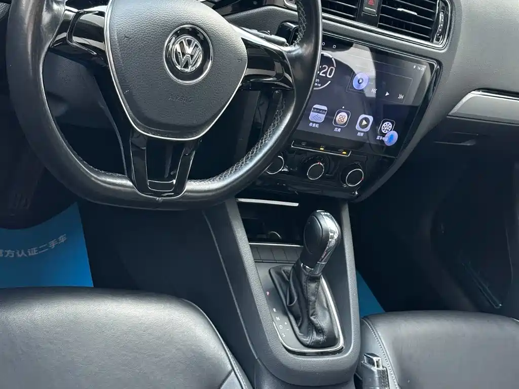 Volkswagen Sagitar — миниатюра 22