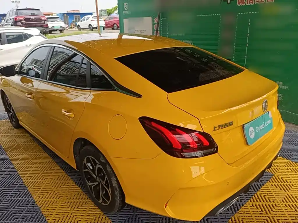 MG MG5 — миниатюра 5