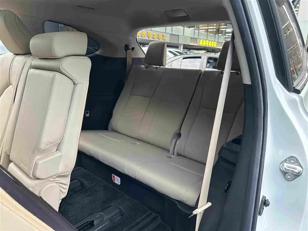 Toyota Highlander — миниатюра 19