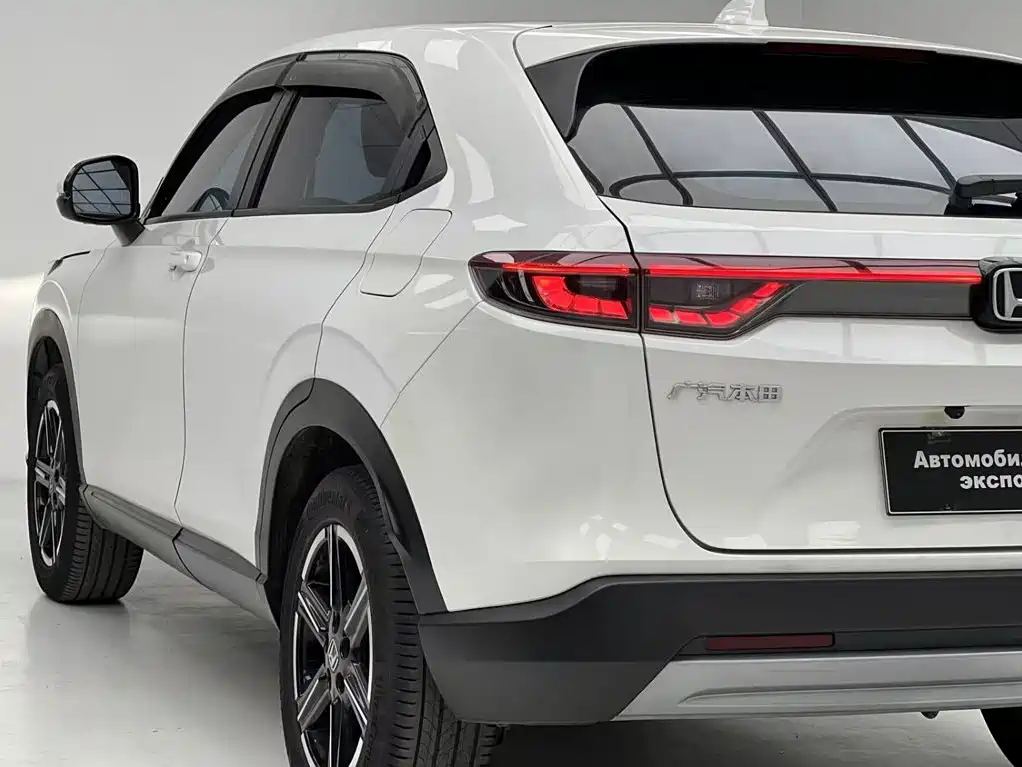 Honda Vezel — миниатюра 7